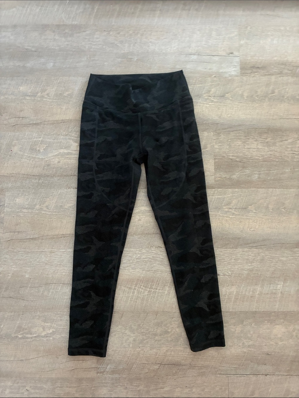 Womens Black Camo Active Leggings